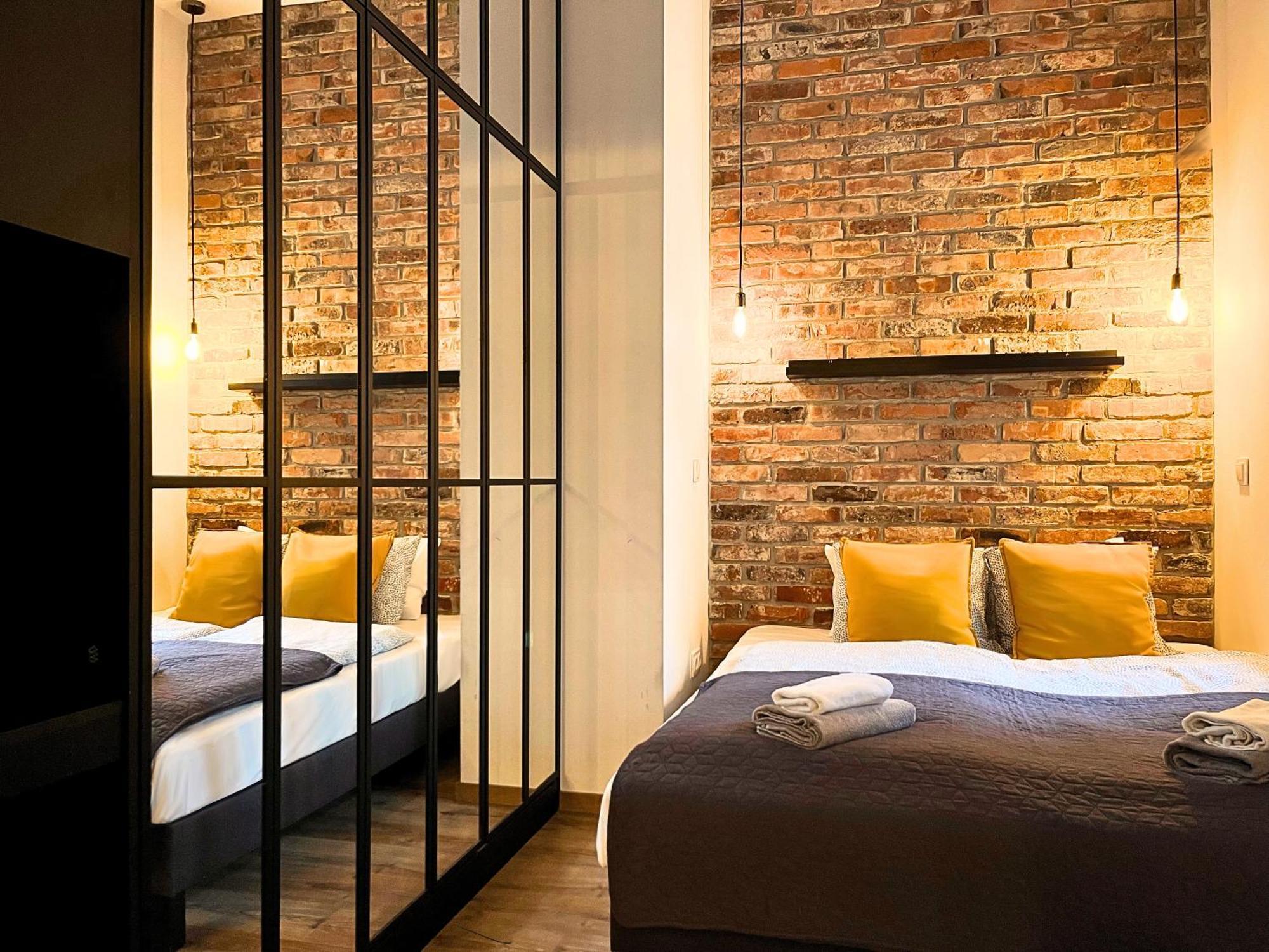 Large 75 M2 Apartment For 6 Guests Next To Wawel Castle Краков Экстерьер фото
